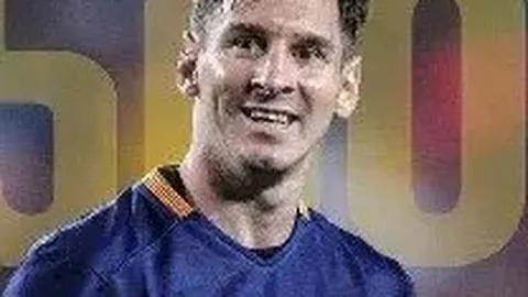 影帝刘德华怀抱遗像送别亡父，容祖儿谢霆锋献花牌致哀